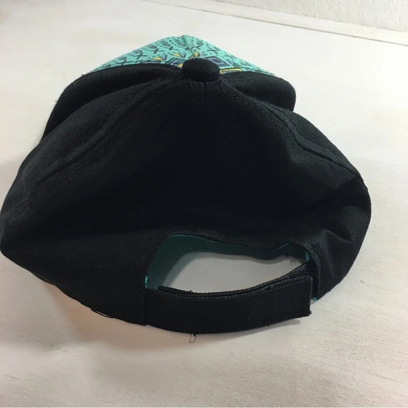 Accessory Depot Womens Baseball Cap/Hat Black with Green Geometric Shapes OSFM - Picture 2 of 5